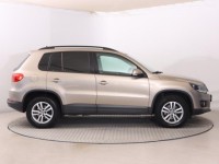 Volkswagen Tiguan  2.0 TDI 