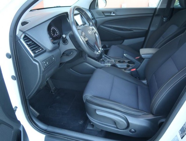 Hyundai Tucson  1.7 CRDi 