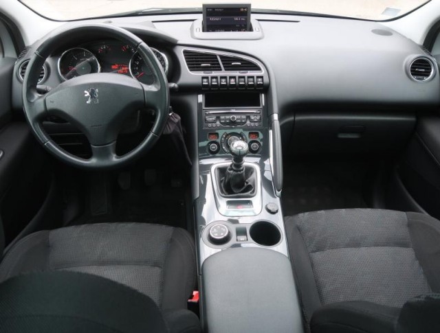 Peugeot 3008  1.6 HDi 