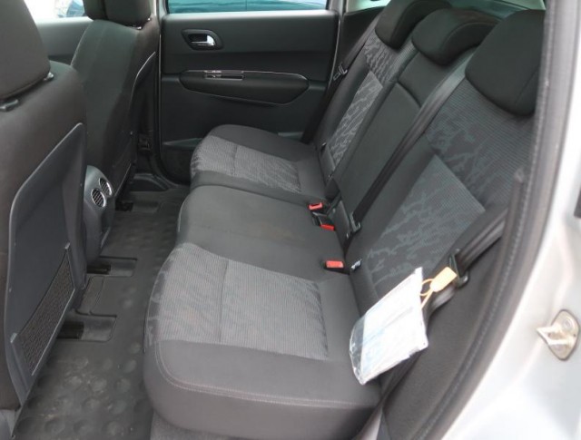 Peugeot 3008  1.6 HDi 