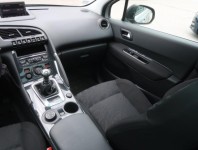 Peugeot 3008  1.6 HDi 