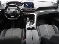 Peugeot 3008  1.2 PureTech Allure