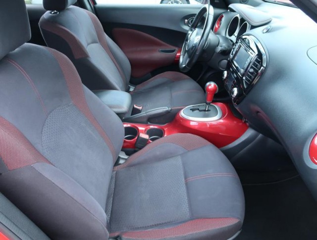 Nissan Juke  1.6 DIG-T 