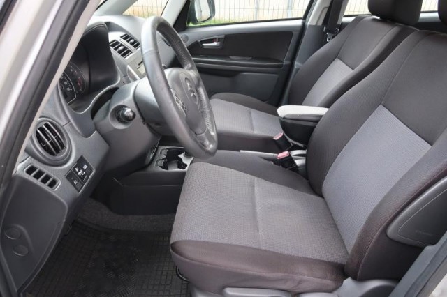 Suzuki SX4  1.6 VVT 