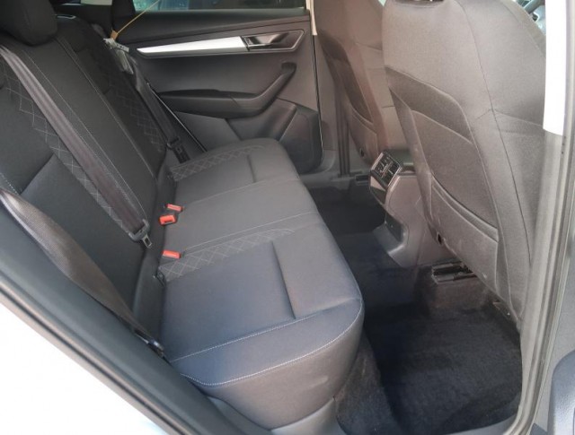 Škoda Karoq  1.5 TSI Ambition