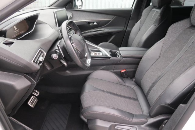 Peugeot 5008  1.5 BlueHDi Access
