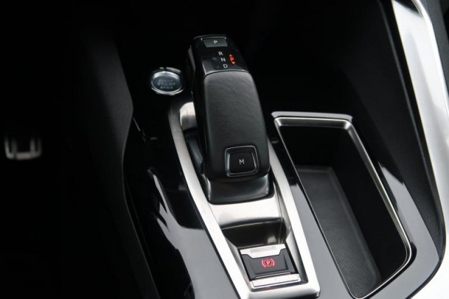 Peugeot 5008  1.5 BlueHDi Access
