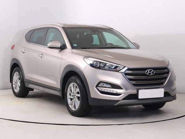 Hyundai Tucson  1.6 GDI 