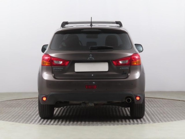 Mitsubishi ASX  1.6 MIVEC Invite