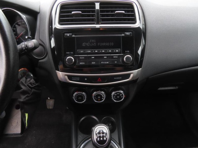 Mitsubishi ASX  1.6 MIVEC Invite
