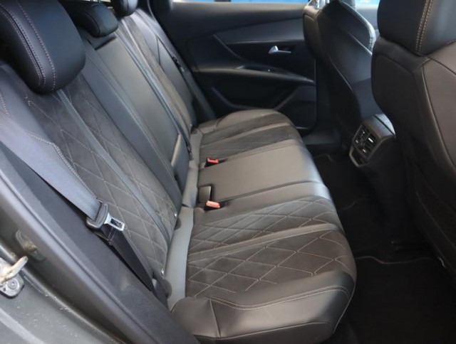 Peugeot 3008  2.0 BlueHDi GT Line