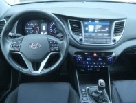 Hyundai Tucson  2.0 CRDi 