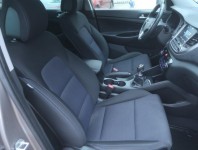 Hyundai Tucson  2.0 CRDi 