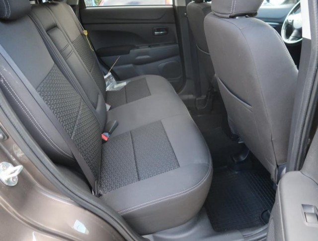 Mitsubishi ASX  1.8 DI-D MIVEC 