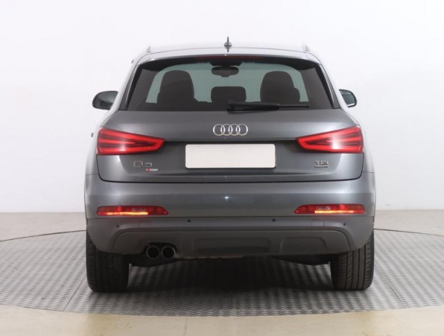 Audi Q3  2.0 TDI Sport