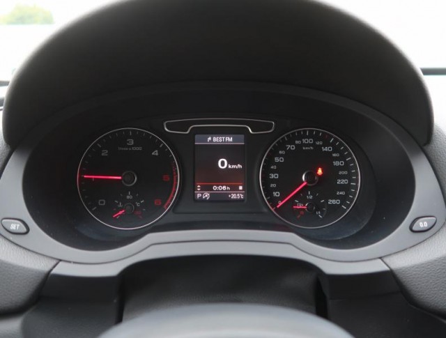 Audi Q3  2.0 TDI Sport