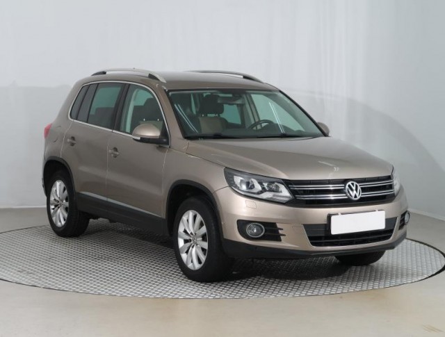 Volkswagen Tiguan  2.0 TDI 