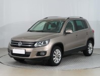 Volkswagen Tiguan  2.0 TDI 