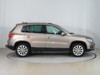 Volkswagen Tiguan  2.0 TDI 