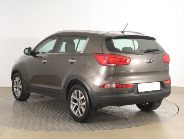 Kia Sportage  2.0 CRDi 