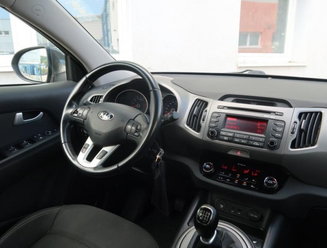 Kia Sportage  2.0 CRDi 