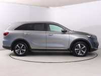 Kia Sorento  2.2 CRDi 
