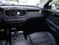 Kia Sorento  2.2 CRDi 
