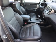 Kia Sorento  2.2 CRDi 