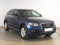 Audi Q5  2.0 TDI S line