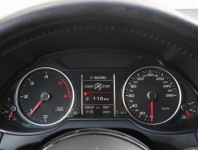 Audi Q5  2.0 TDI S line