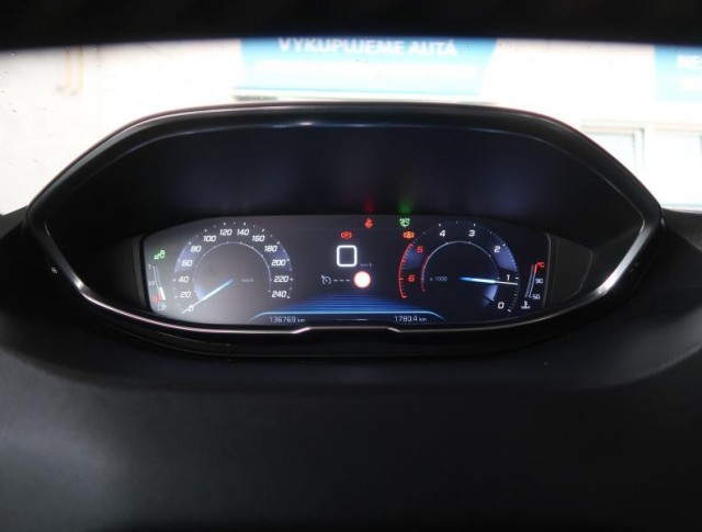 Peugeot 3008  2.0 BlueHDi Allure