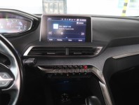 Peugeot 3008  2.0 BlueHDi Allure