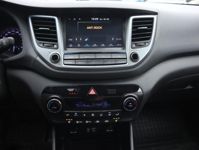 Hyundai Tucson  1.6 GDI 