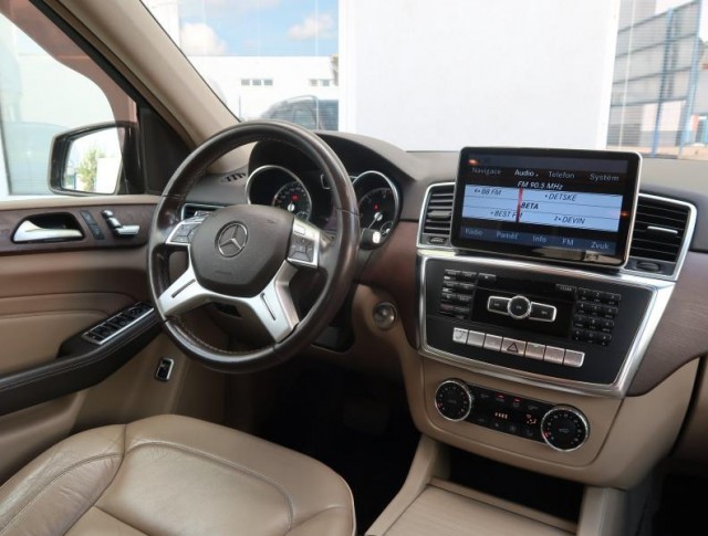 Mercedes-Benz ML  ML 350 BlueTEC 