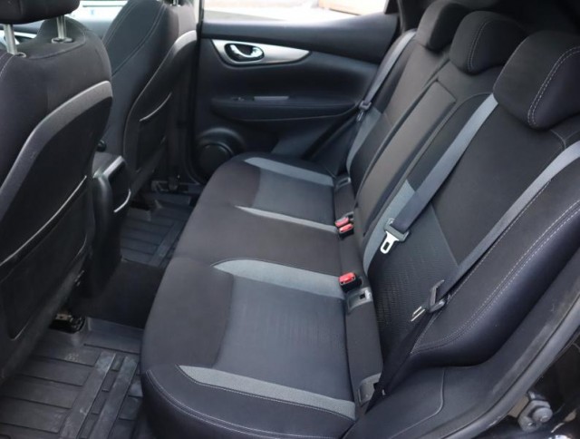 Nissan Qashqai  1.2 DIG-T 