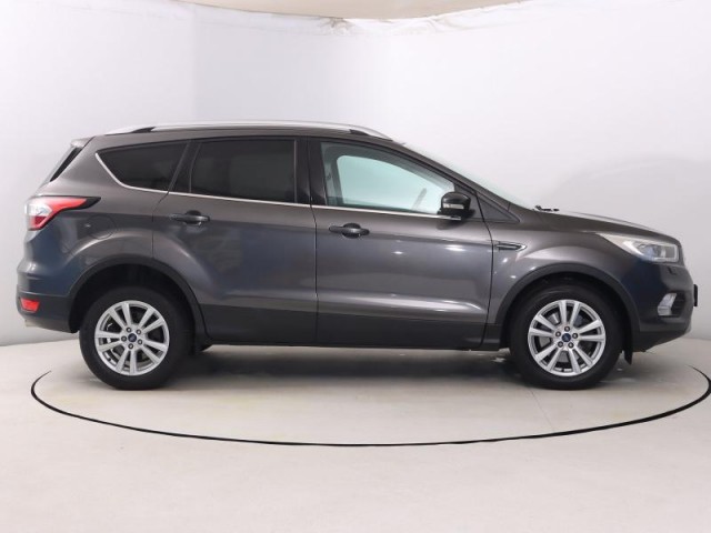 Ford Kuga  1.5 TDCi Individual