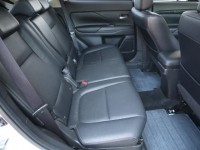 Mitsubishi Outlander  2.2 DI-D Instyle