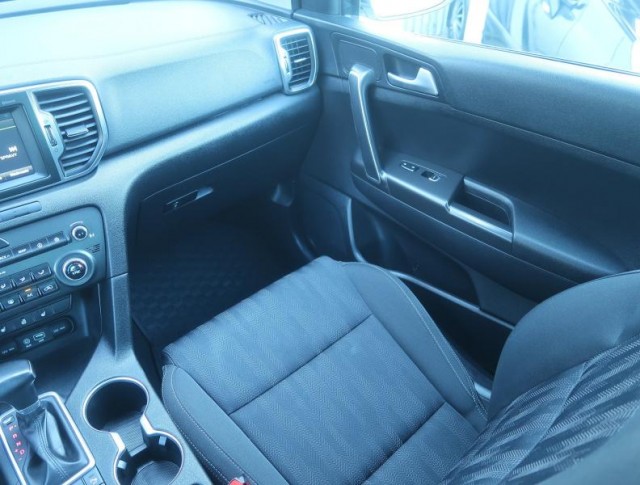 Kia Sportage  2.0 CRDi Gold