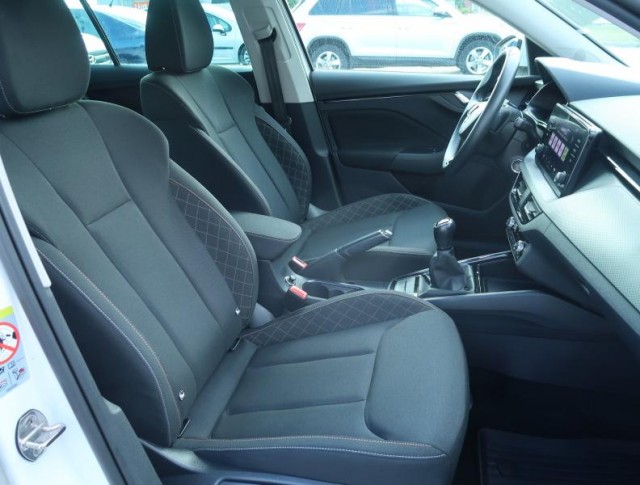 Škoda Kamiq  1.0 TSI Ambition