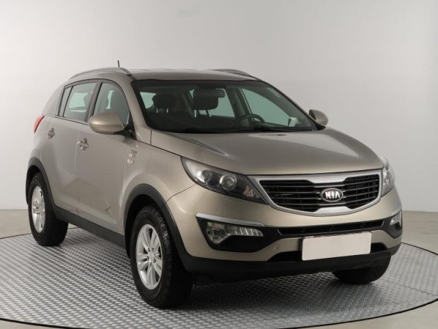Kia Sportage  2.0 CVVT Comfort