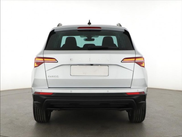 Škoda Karoq  1.5 TSI Fresh