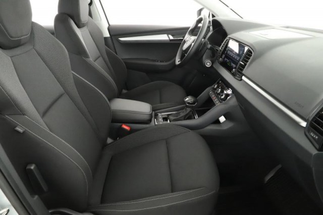 Škoda Karoq  1.5 TSI Fresh