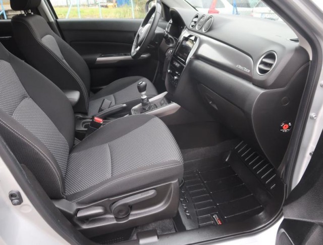 Suzuki Vitara  1.4 BoosterJet 