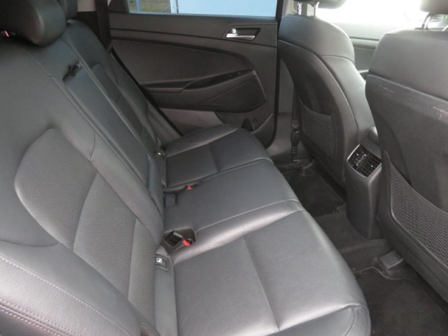 Hyundai Tucson  2.0 CRDi 