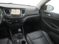Hyundai Tucson  2.0 CRDi 