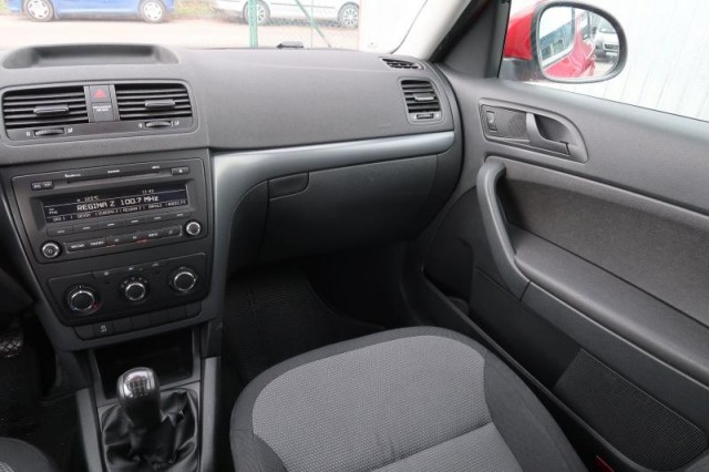 Škoda Yeti  1.2 TSI Active