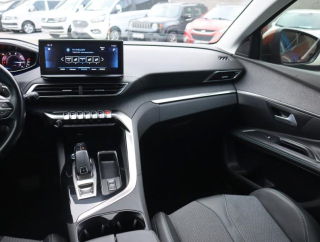 Peugeot 5008  1.5 BlueHDi 