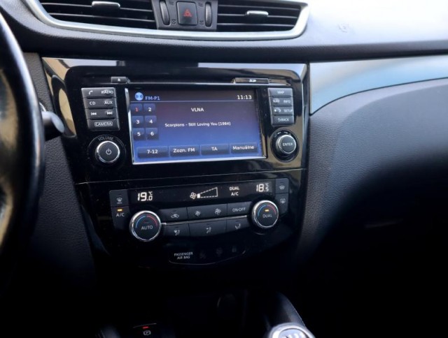 Nissan Qashqai  1.6 DIG-T N-Connecta