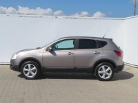 Nissan Qashqai  1.6 
