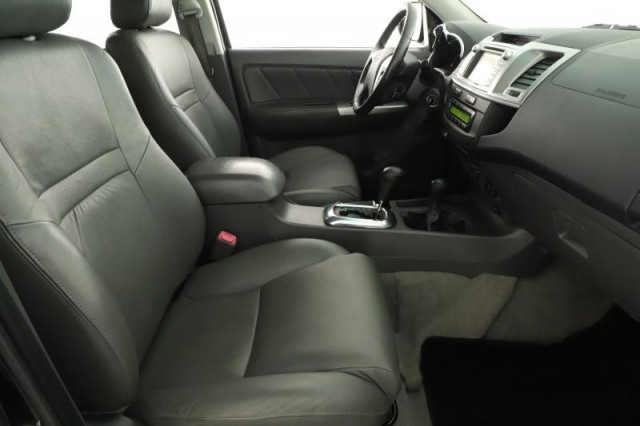 Toyota Hilux  3.0 D-4D 